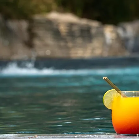 Bukubaki Eco Surf 4*