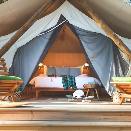 Bukubaki Eco Surf 4* 费雷尔
