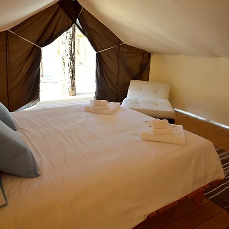 Feriested Bukubaki Eco Surf 4*