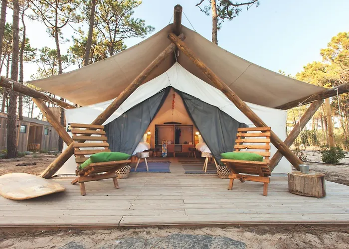Bukubaki Eco Surf Feriested