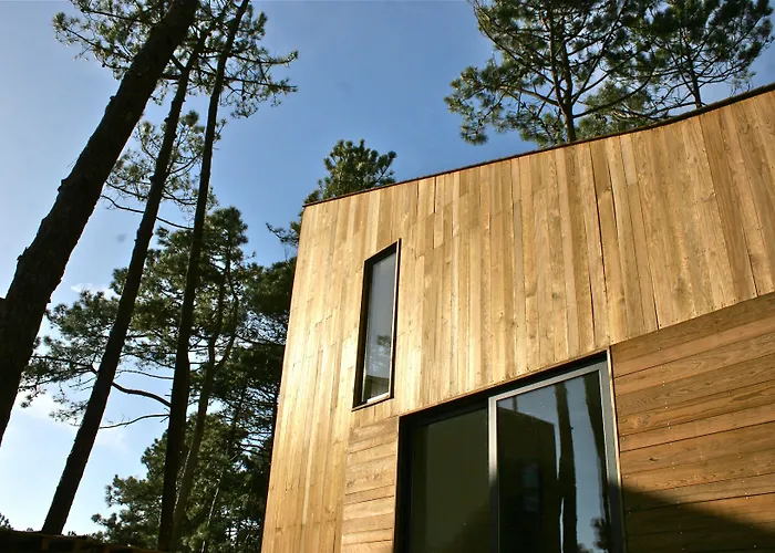 Resort Bukubaki Eco Surf Ferrel (Leiria)