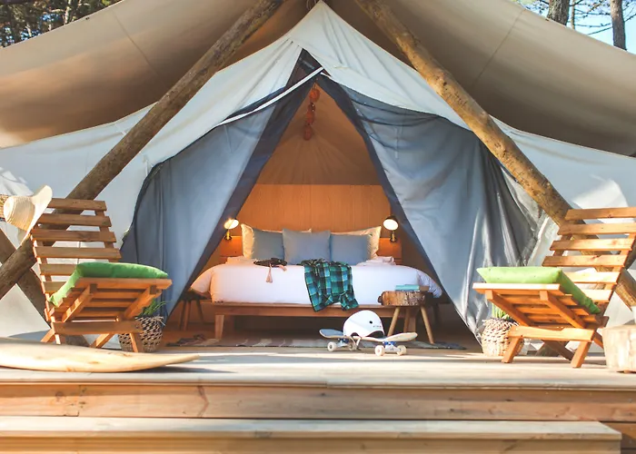 Bukubaki Eco Surf 4* Ferrel (Leiria)