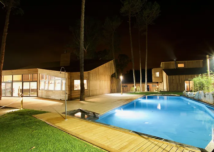 Bukubaki Eco Surf Feriested