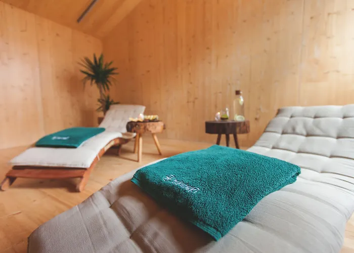 Feriested Bukubaki Eco Surf 4*