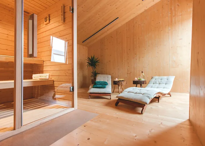 Bukubaki Eco Surf 4* Ferrel (Leiria)